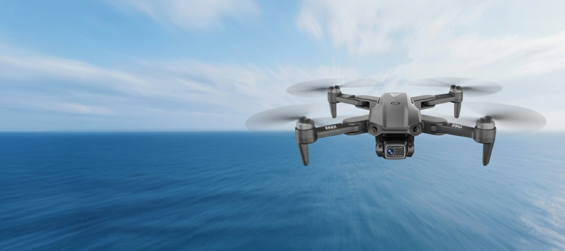 Dron z kamerą