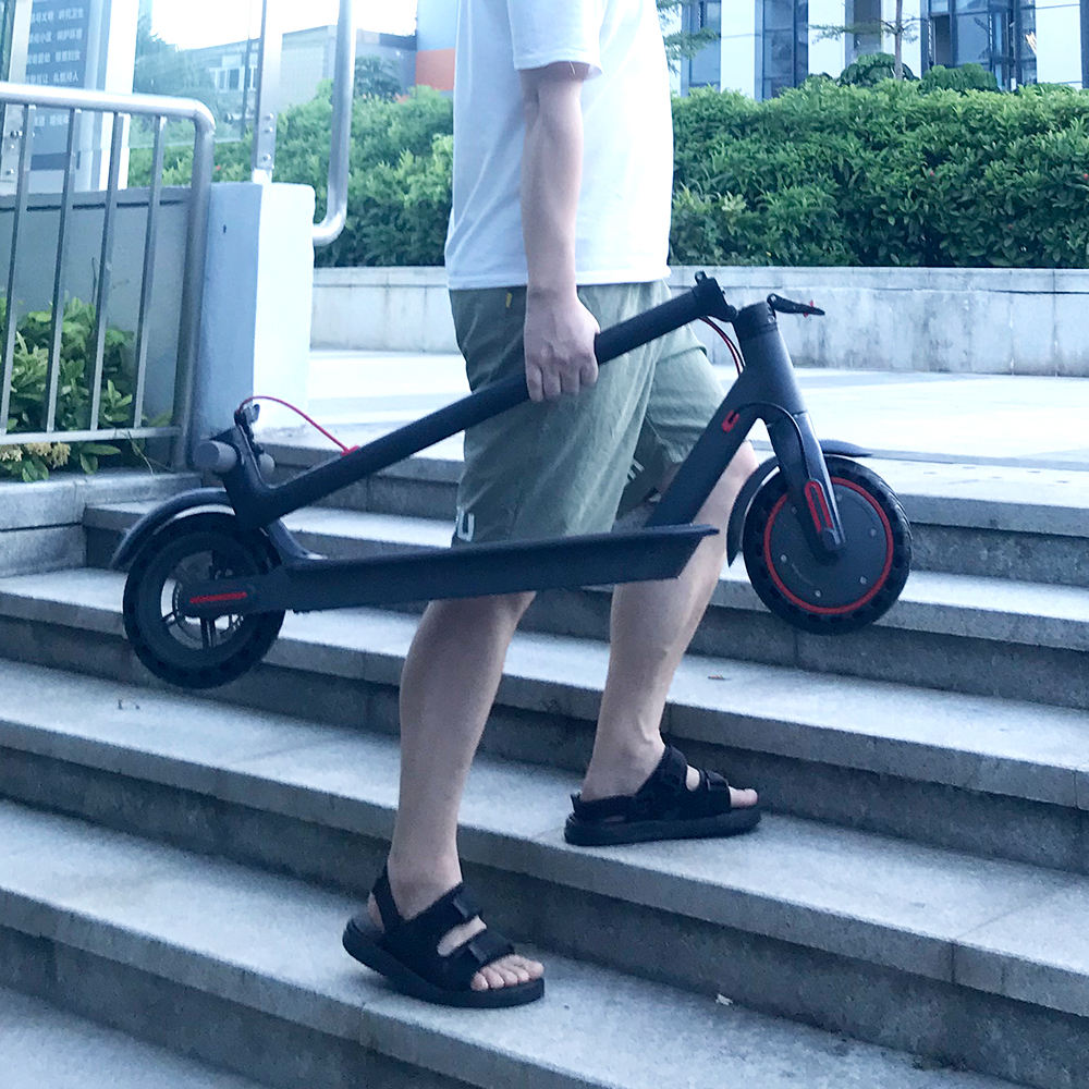 Hulajnoga elektryczna dalekiego zasięgu AERIUM AOVO PRO